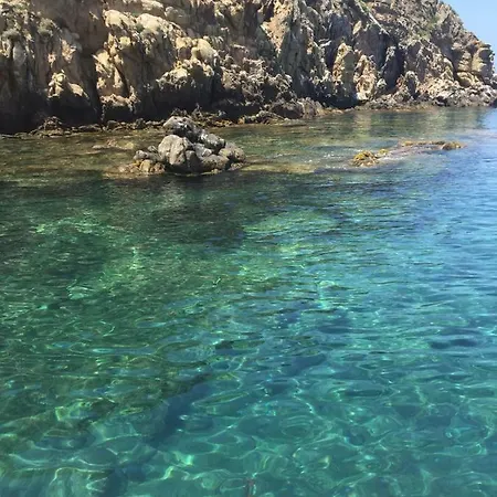 - Tra Mare E Natura Holiday home